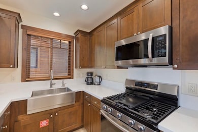 125 Lakeview Blvd #5 unit 5, Mammoth Lakes, CA 93546 - photo 7