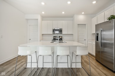 6875 Orchard Run Cir, Whitestown, IN 46075 - photo 3