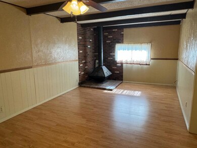 917 S Polk St, Hugoton, KS 67951 - photo 7