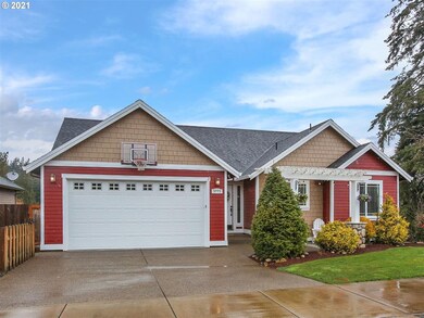 3773 10th St, Hubbard, OR 97032 - photo 2