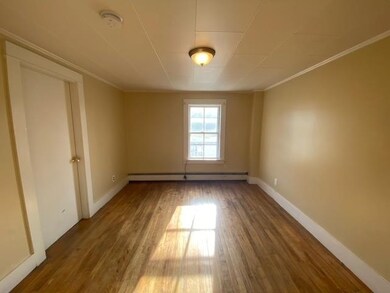 27 School St unit E, Claremont, NH 03743 - photo 3