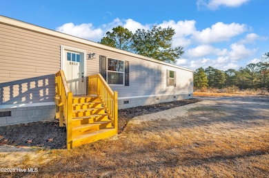 8654 Wanets Landing Rd NE, Leland, NC 28451 - photo 4