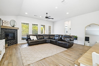 911 Swenson Ranch, San Antonio, TX 78245 - photo 5