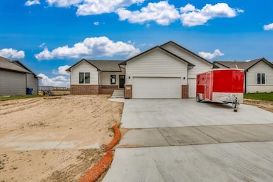 10929 W Cedar Ln, Maize, KS 67101 - photo 2