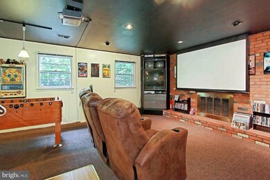 9212 Kristin Ln, Fairfax, VA 22032 - photo 3