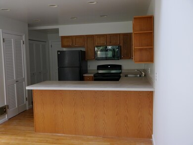 328 Pemberwick Rd unit 7, Greenwich, CT 06831 - photo 4