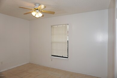 4330 Melissa Ct W, Jacksonville, FL 32210 - photo 5