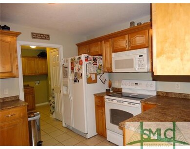 Cafeteria/Kitchen.