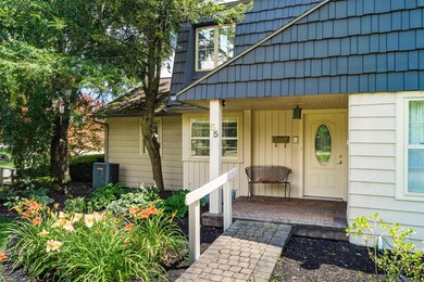 S - 55 Edwards Rd - 290-2