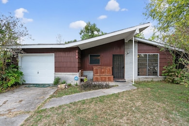 119 Southbrook Cir, Houston, TX 77060 - photo 2