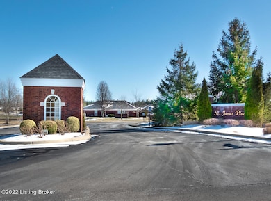 8401 Aspen Glen Way, Louisville, KY 40228 - photo 3