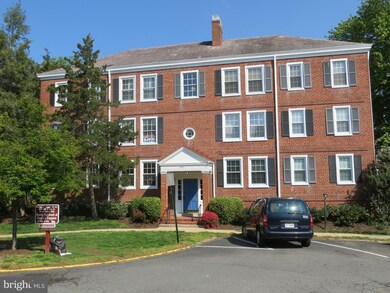 4821 31st St S unit 1B, Arlington, VA 22206 - photo 3