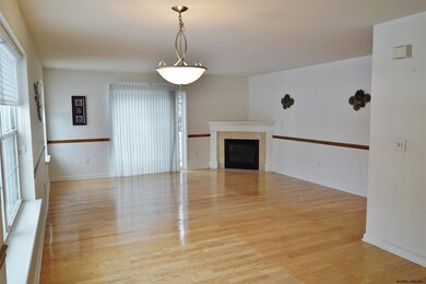 100 Cherry Blossom Ct unit 1, Schenectady, NY 12306 - photo 3
