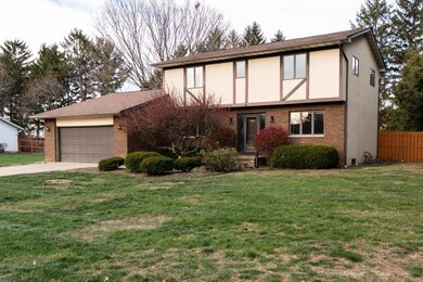 10045 Circle -House