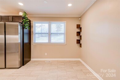 2108 Green Oak Dr, Shelby, NC 28152 - photo 6