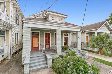 134-36 S Olympia
 Apts. 1-4