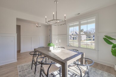 *Showing Brooks Floorplan only, these photos are not of the actual home.*