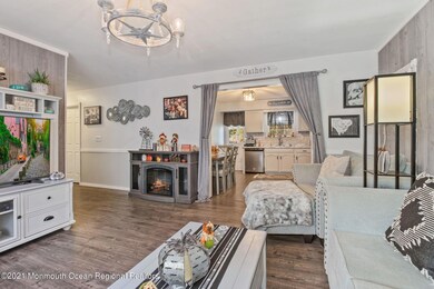 261 Forest Ave, North Middletown, NJ 07748 - photo 4