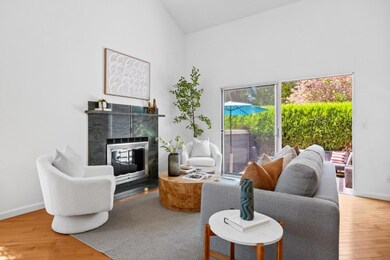 Living Room - Floor 1