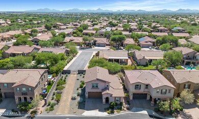 4637 E Daley Ln-large-002-001-4637 E Dal