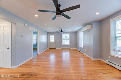 232 Hampton Ave, Rensselaer, NY 12144 - photo 5