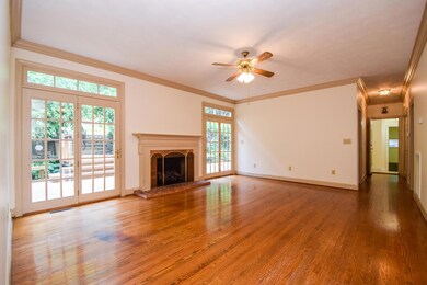 5364 Peregrine Crest Cir Cave-large-007-