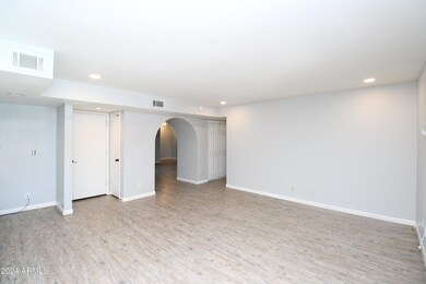 401 E Carter Dr, Tempe, AZ 85282 - photo 5