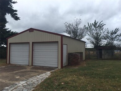 Rt 2 Rr 2, Westville, OK 74965 - photo 2