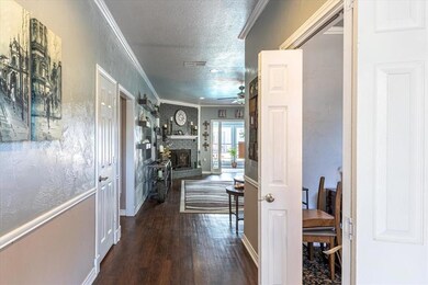 5614 Hondo Dr, Granbury, TX 76049 - photo 4