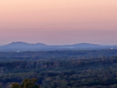 628 Mountain Creek Rd unit 7, Green Bay, VA 23942 - photo 5