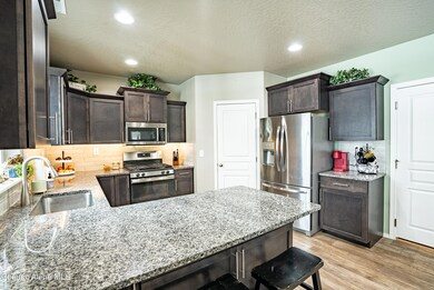 Kitchen 2