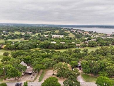 5009 Tahoka Dr, Granbury, TX 76049 - photo 3