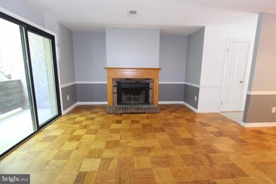 3826 Steppes Ct unit A, Falls Church, VA 22041 - photo 7