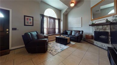 21807 W 51st St, Shawnee, KS 66226 - photo 4