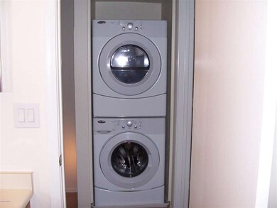 FULL SIZE WASHER & DRYER