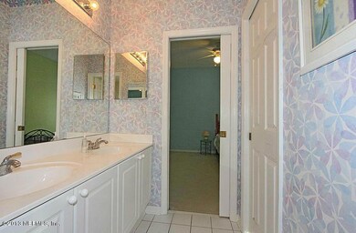 Legacy Jack and Jill Bath