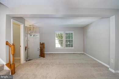 8605 Jacks Reef Rd, Laurel, MD 20724 - photo 4