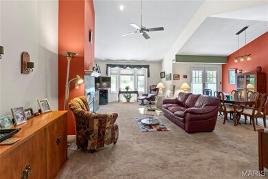 4501 Eli Dr unit I, Saint Louis, MO 63128 - photo 2