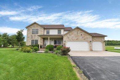 18956 Winchester Rd, Circleville, OH 43113 - photo 2