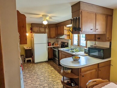 36 Park Ave, Vineyard Haven, MA 02568 - photo 5