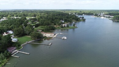 1169 Johns Neck Rd, Weems, VA 22576 - photo 4