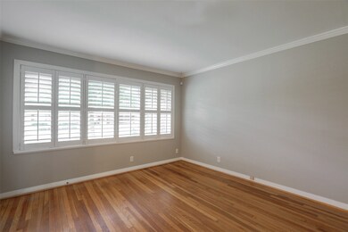 6231 Wynnwood Ln, Houston, TX 77008 - photo 6