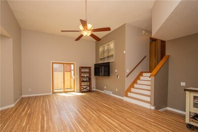 2301 E Rose Ave, Des Moines, IA 50320 - photo 6