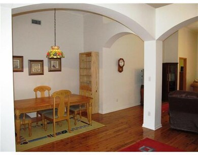 129 Lakeland Dr, Pineville, LA 71360 - photo 4