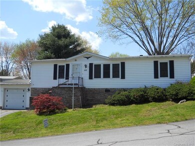 103 Cumberland Dr unit 12, Hendersonville, NC 28792 - photo 2