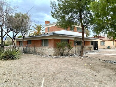 2215 E 8th St, Tucson, AZ 85719 - photo 5