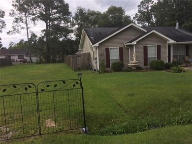 418 4th St, Pearl River, LA 70452 - photo 4