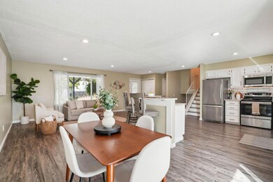 14-web-or-mls-3117-adirondack-ave