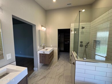 07 Primary Bath