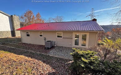 106 Azalea Dr, Elkview, WV 25071 - photo 3